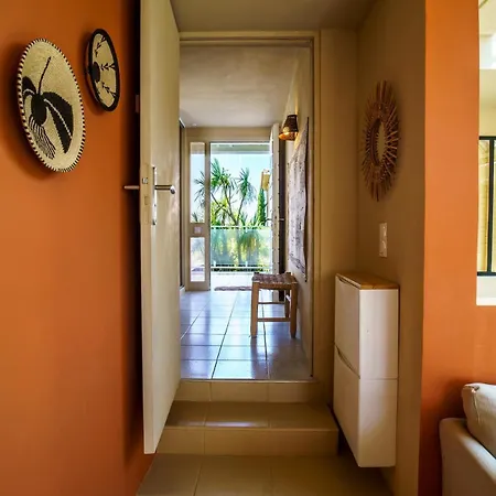 Апартаменты Le Duplex De La Morane - Piscine Privee *
